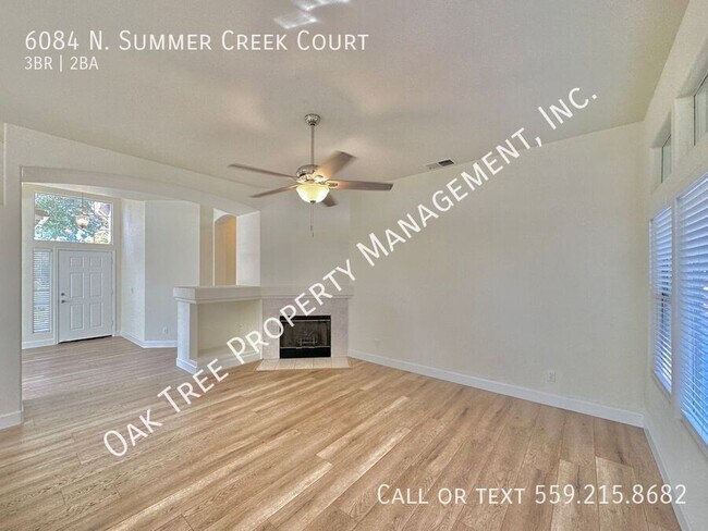Foto del edificio - 6084 N Summer Creek Ct