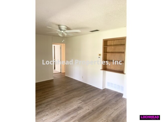 Building Photo - ****BEAUTIFUL HOME IN MESQUITE*** 3 BEDROO...