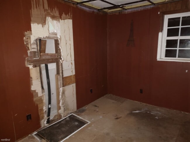 Building Photo - 2 br, 1 bath House - 517 North Indiana Avenue