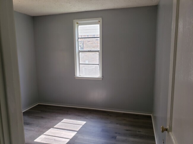 Building Photo - 3341 Caffey Dr