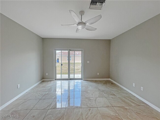 Foto del edificio - 4850 24th St SW