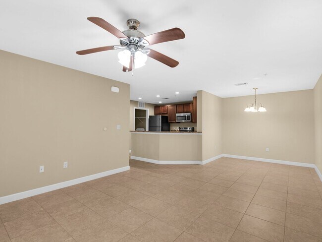 Foto del edificio - The Residences at Cypress Preserve Beautiful Luxury 2B/2B Apartment in FWB in Pristine Nature Set...