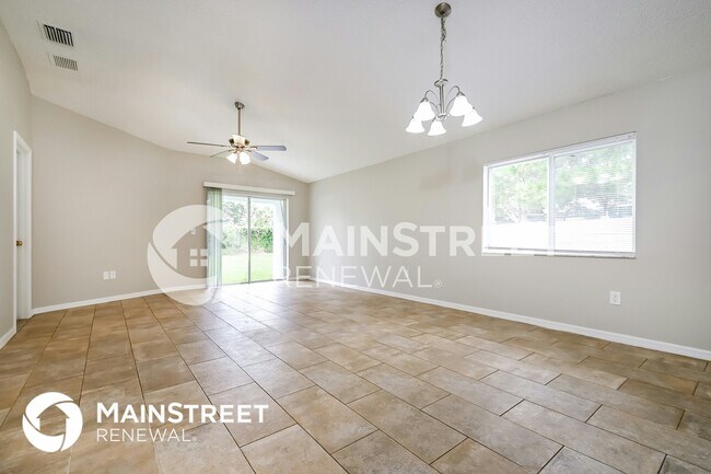 Foto del edificio - 11818 Lynmoor Dr