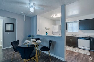 Interior Photo - Reno Vista