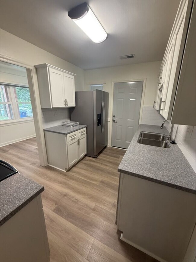 Foto del edificio - ST FRANCIS AVENUE 4308/4310