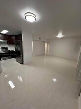 Building Photo - 9015 SW 125th Ave