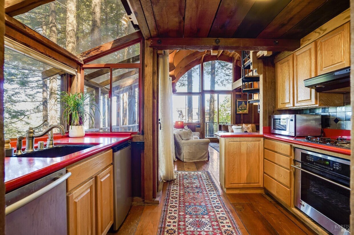 Foto principal - 1040 Edgewood Ave