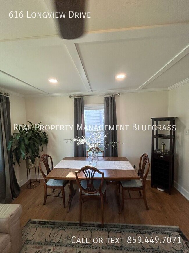 Foto del edificio - 616 Longview Dr