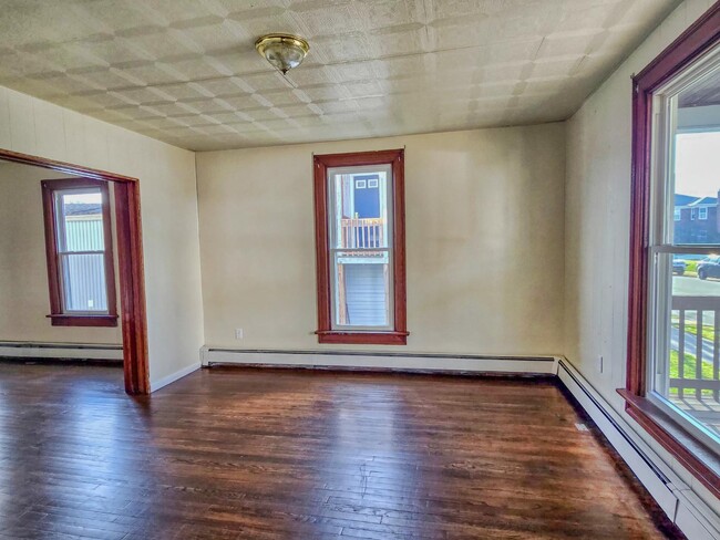 Foto del edificio - 166-168 S Jones St - 168