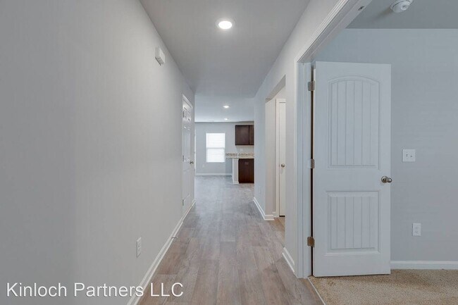 Building Photo - 207 Alyssa Landing Dr