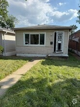Building Photo - 5944 Laura Ave