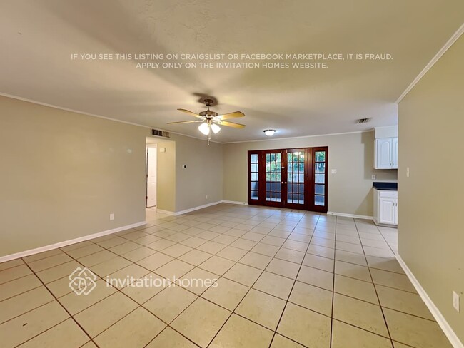 Building Photo - 1071 Nolan Dr S