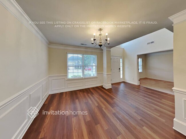 Building Photo - 121 Saye Pl