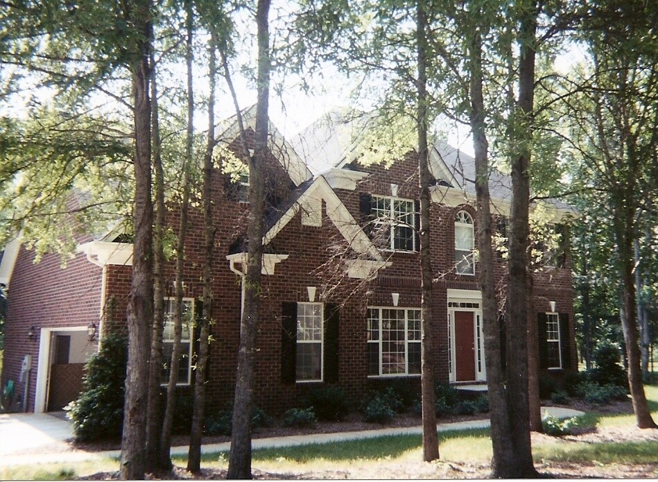 Primary Photo - 4845 Antioch Church Rd