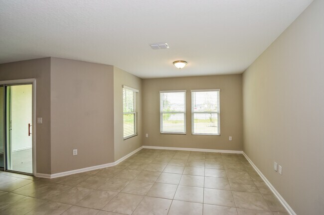 Foto del edificio - 7368 New Meadows Ct, Jacksonville, FL