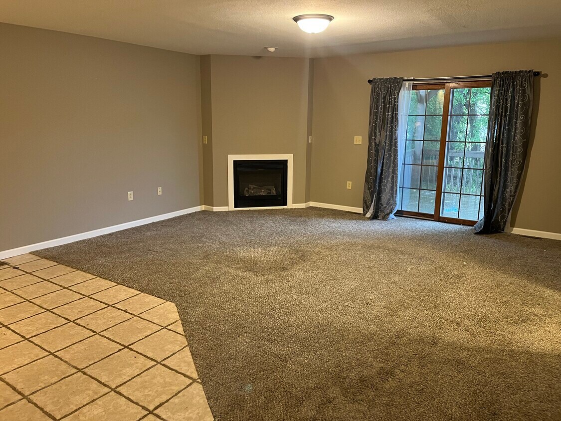 Foto principal - 114 N Third St