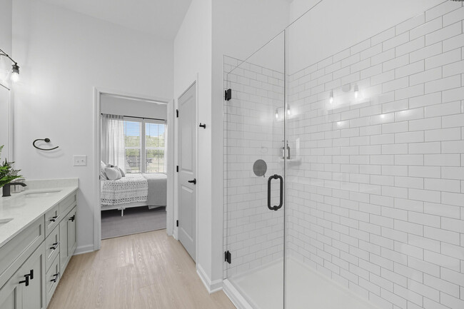 Building Photo - Wilton Palm Coast