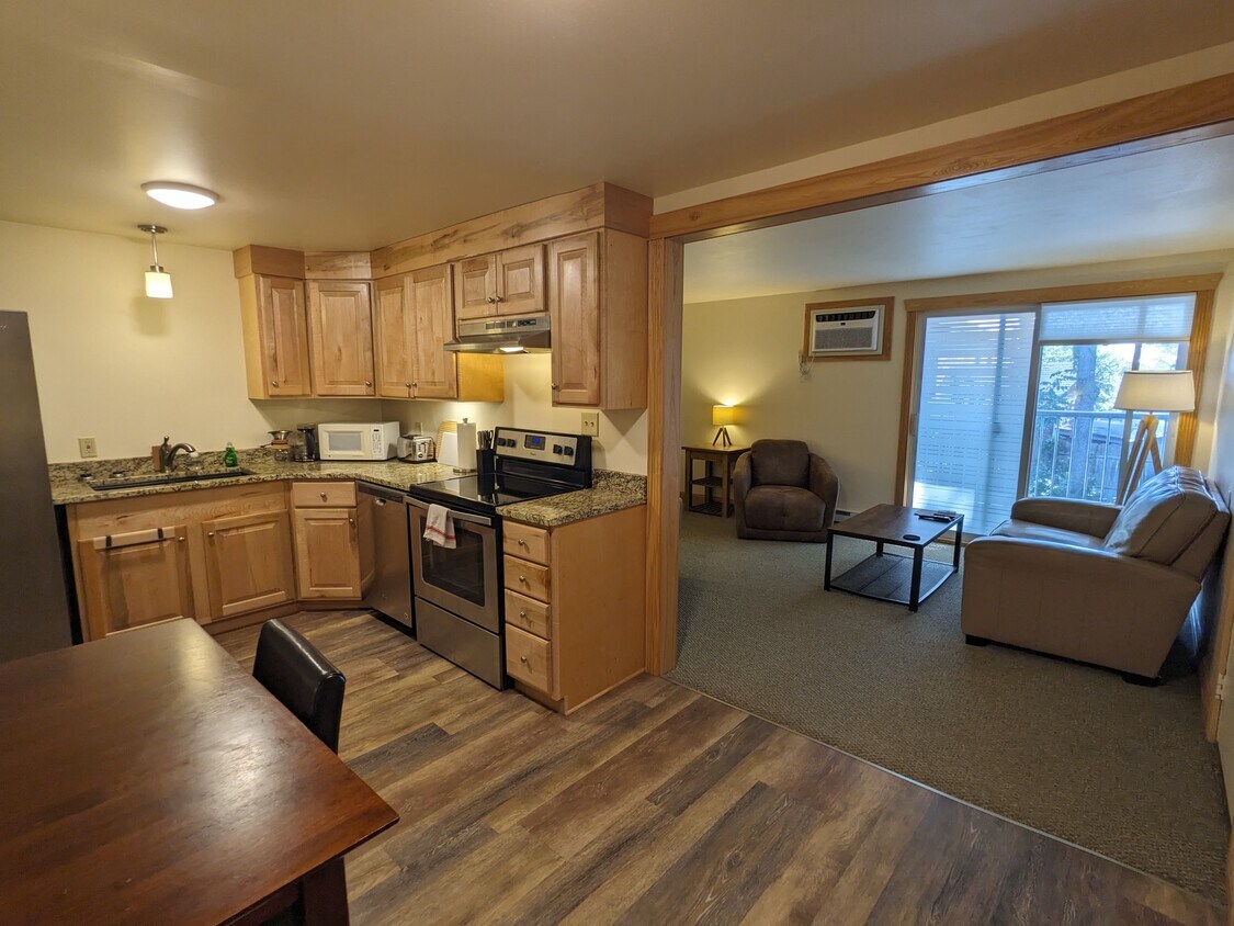 Foto principal - Village Green Apartments