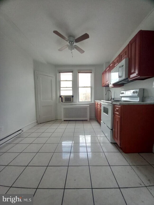 Foto del edificio - 4741 Rorer St