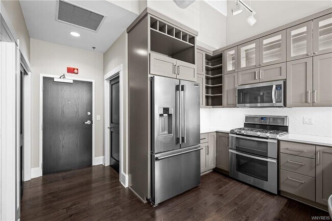 Foto del edificio - 210 Ellicott St