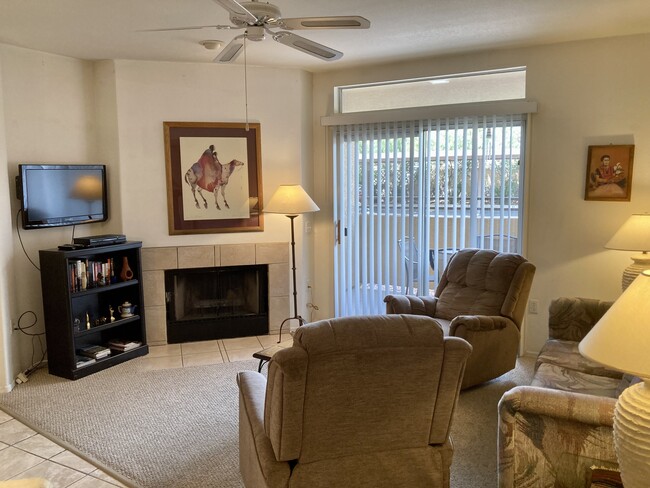 Foto del edificio - 10410 N Cave Creek Rd
