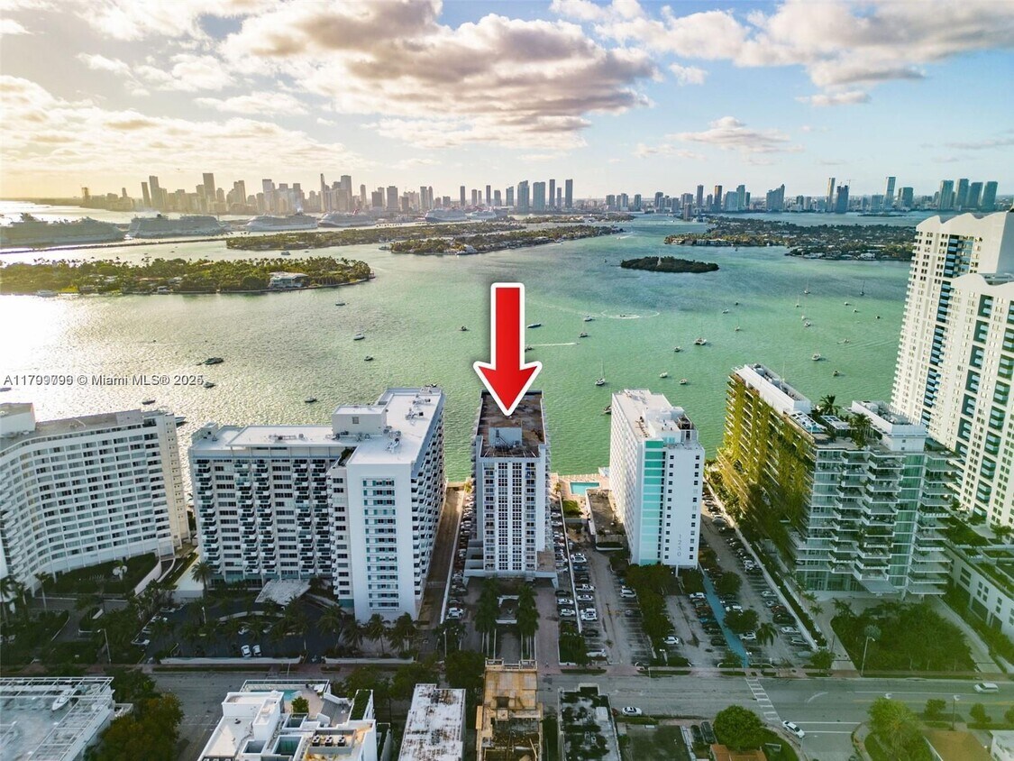 Foto principal - 1228 West Ave