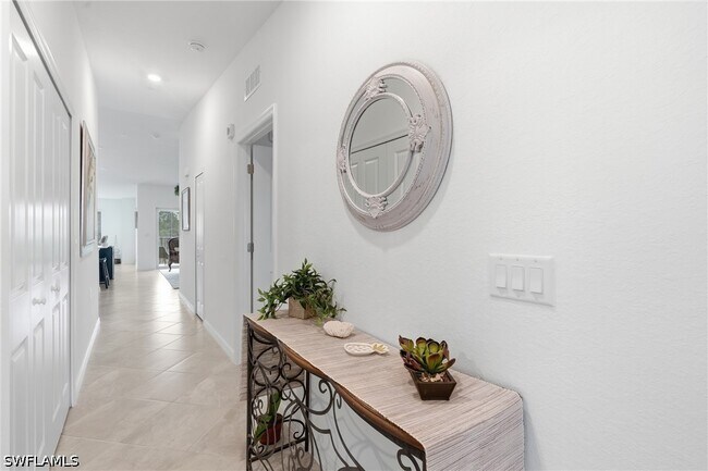 Foto del edificio - 15155 Bluffton Ln