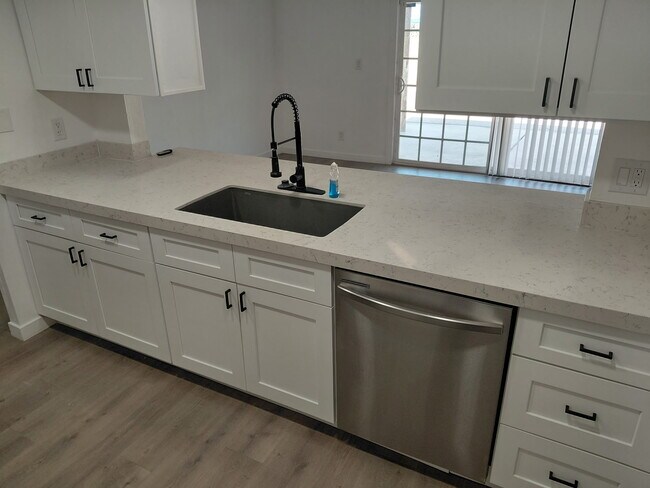 Foto del edificio - 3903 S Juniper St