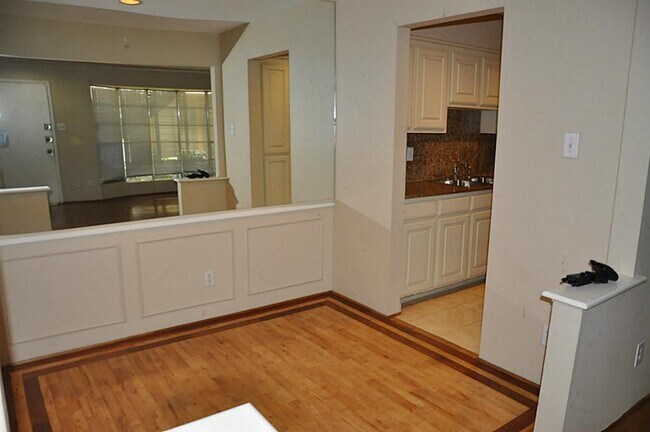 Foto del edificio - 800 Post Oak Blvd