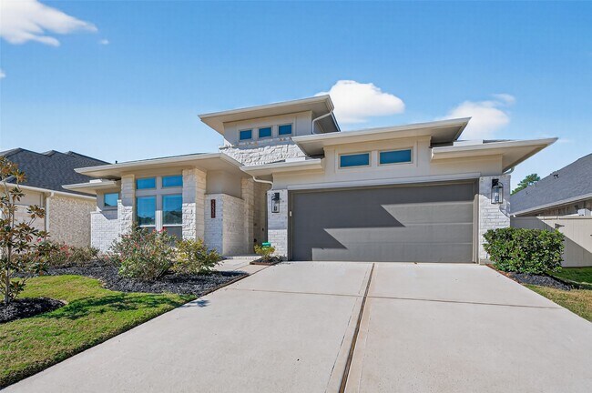 Foto del edificio - 15330 Legacy Pk Wy