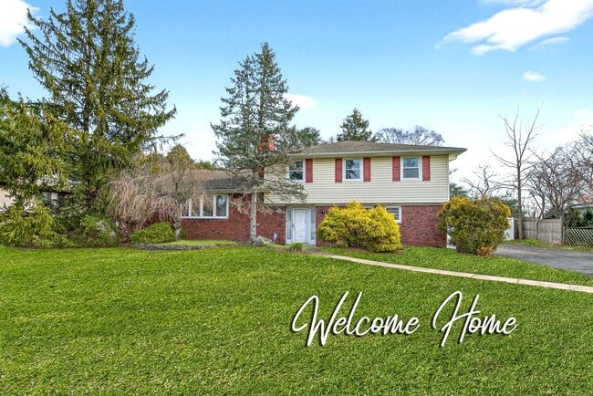 352 Rahways Rd - 352 Rahways Rd House