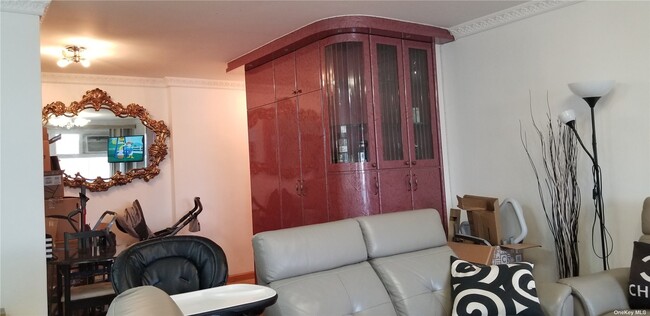 Foto del edificio - 97 07 63rd Rd