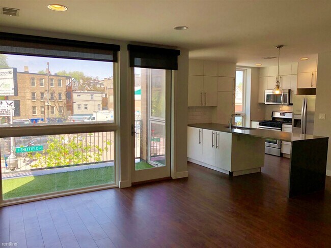 Foto del edificio - 3301 N Sheffield Ave