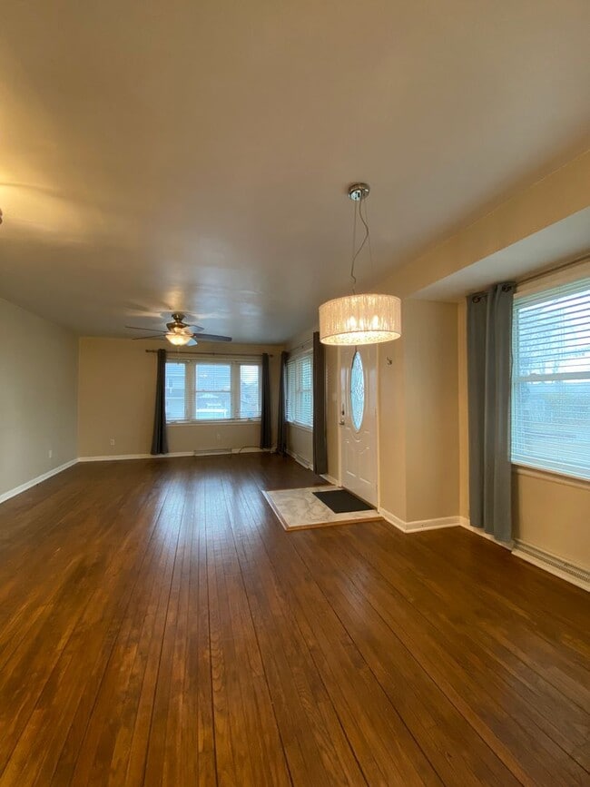 Foto del edificio - 2 Bedroom Single Family Home in North Webs...