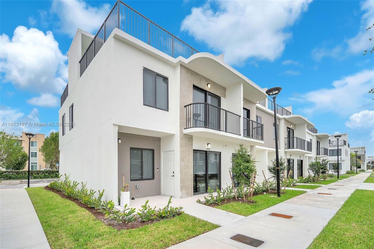 Foto principal - 14506 SW 261st St