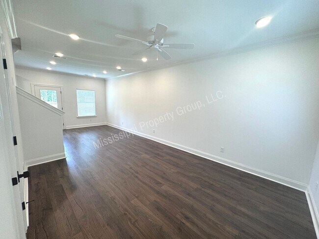 Building Photo - 3BR/3.5BA For Rent