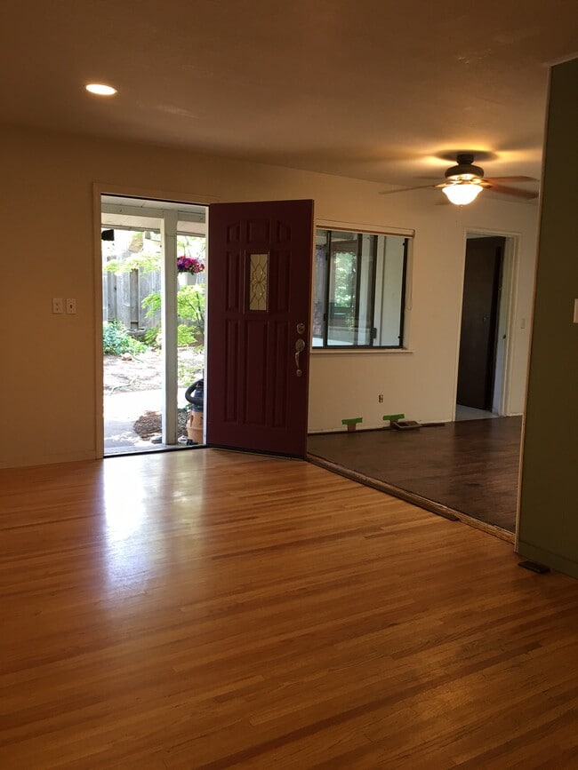 Foto del edificio - 12381 Sunset Ave