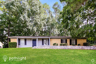 Building Photo - 4098 Briarwood Dr