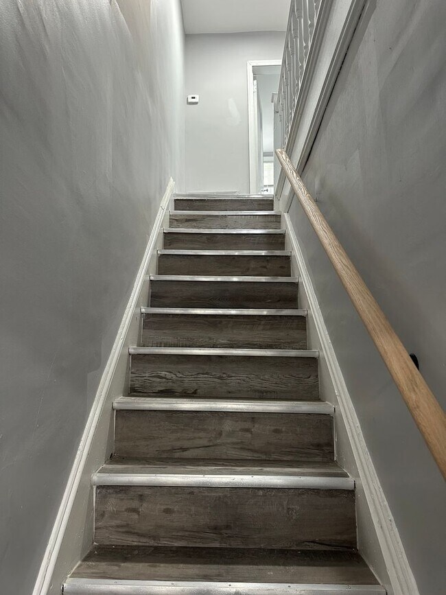 Foto del edificio - 117 N Front St