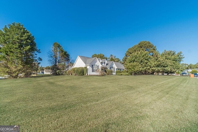 Building Photo - 231 Windermere Dr