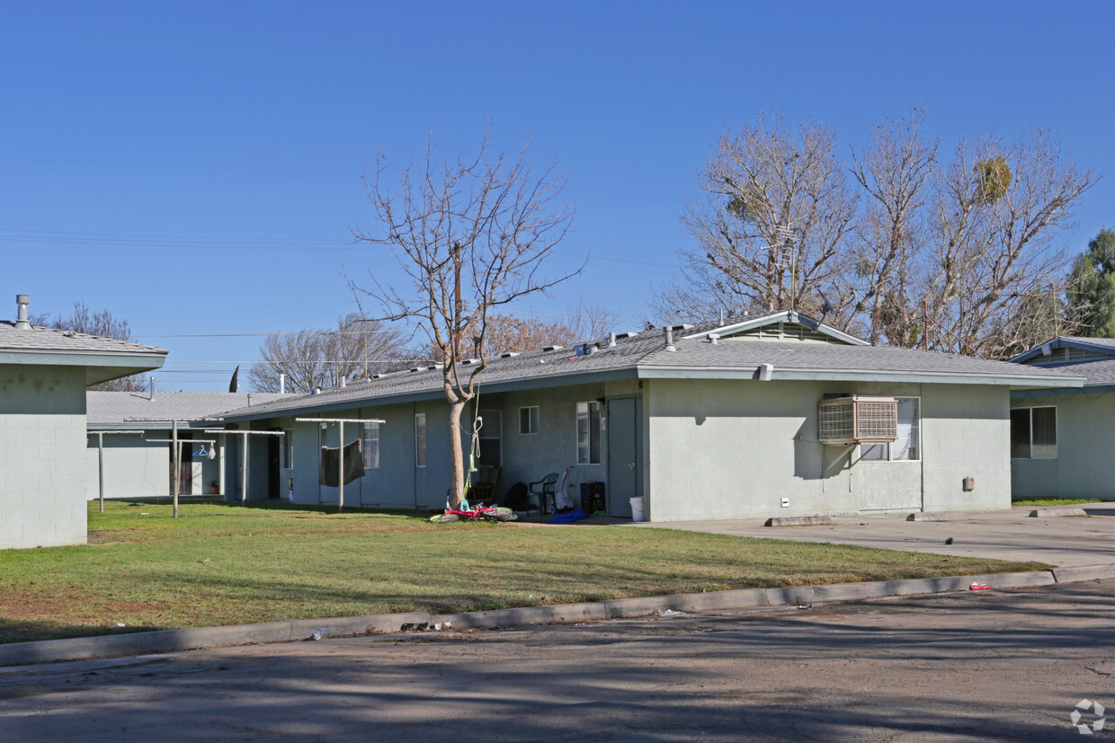 Building Photo - San Joaquin Apartments