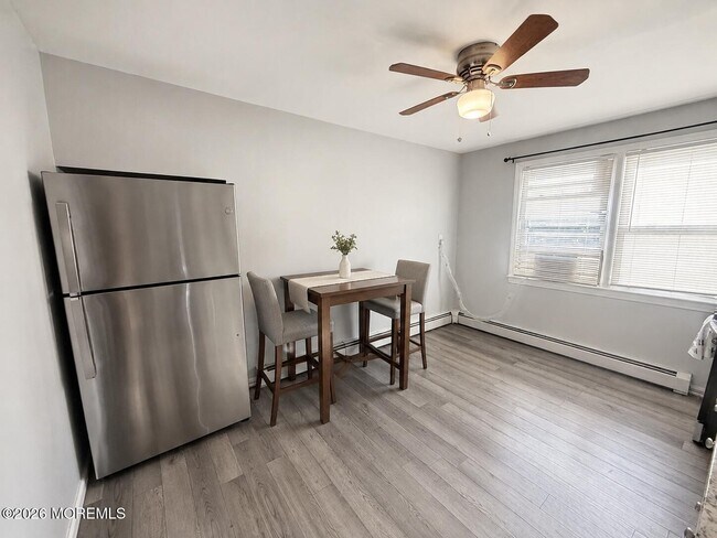 Building Photo - 119 Raritan Ave