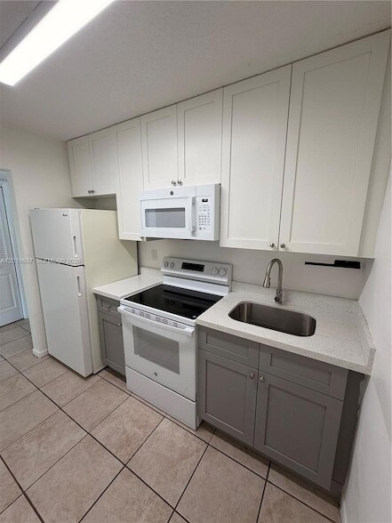 Photo - 6990 NW 186th St Apartment