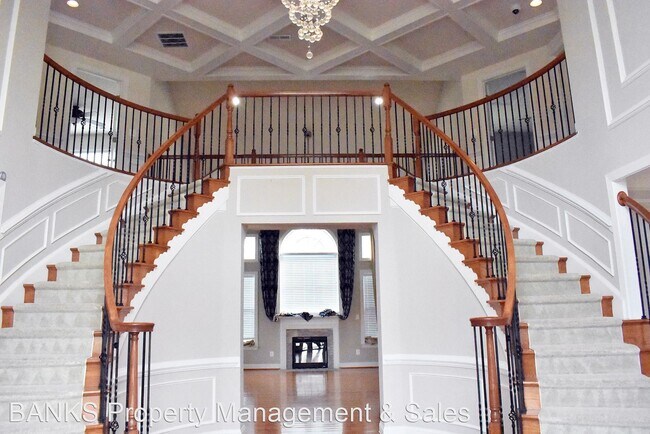 Foto del edificio - 5 br, 4.5 bath House - 10621 Smith Pond Lane