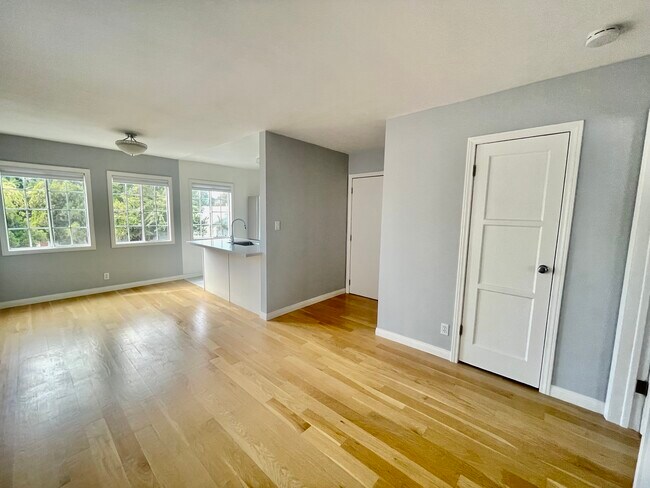 Foto del edificio - 1534 N Ave 47
