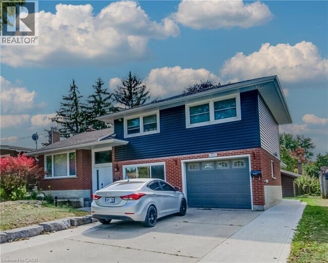 Building Photo - 294 Rosemount Dr