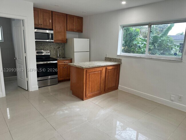 Foto del edificio - 6220 Dawson St