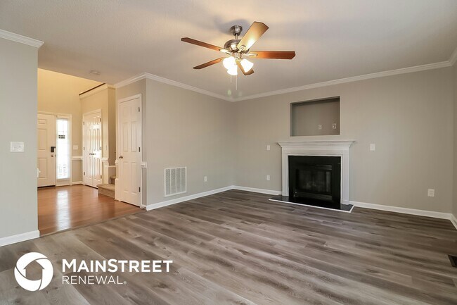 Foto del edificio - 152 Falcon Pointe Ln