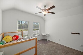 Building Photo - 19102 Brazos Bend Park Dr