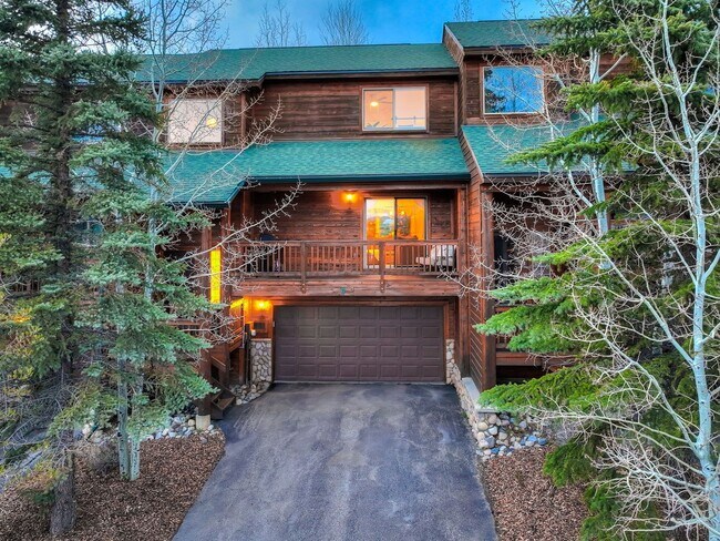 Foto del edificio - 7 Lookout Ridge Dr